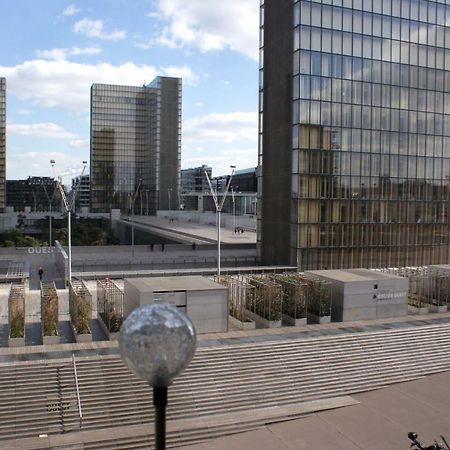 Seine Front Room / Lib. F.Mitterrand Parigi Esterno foto